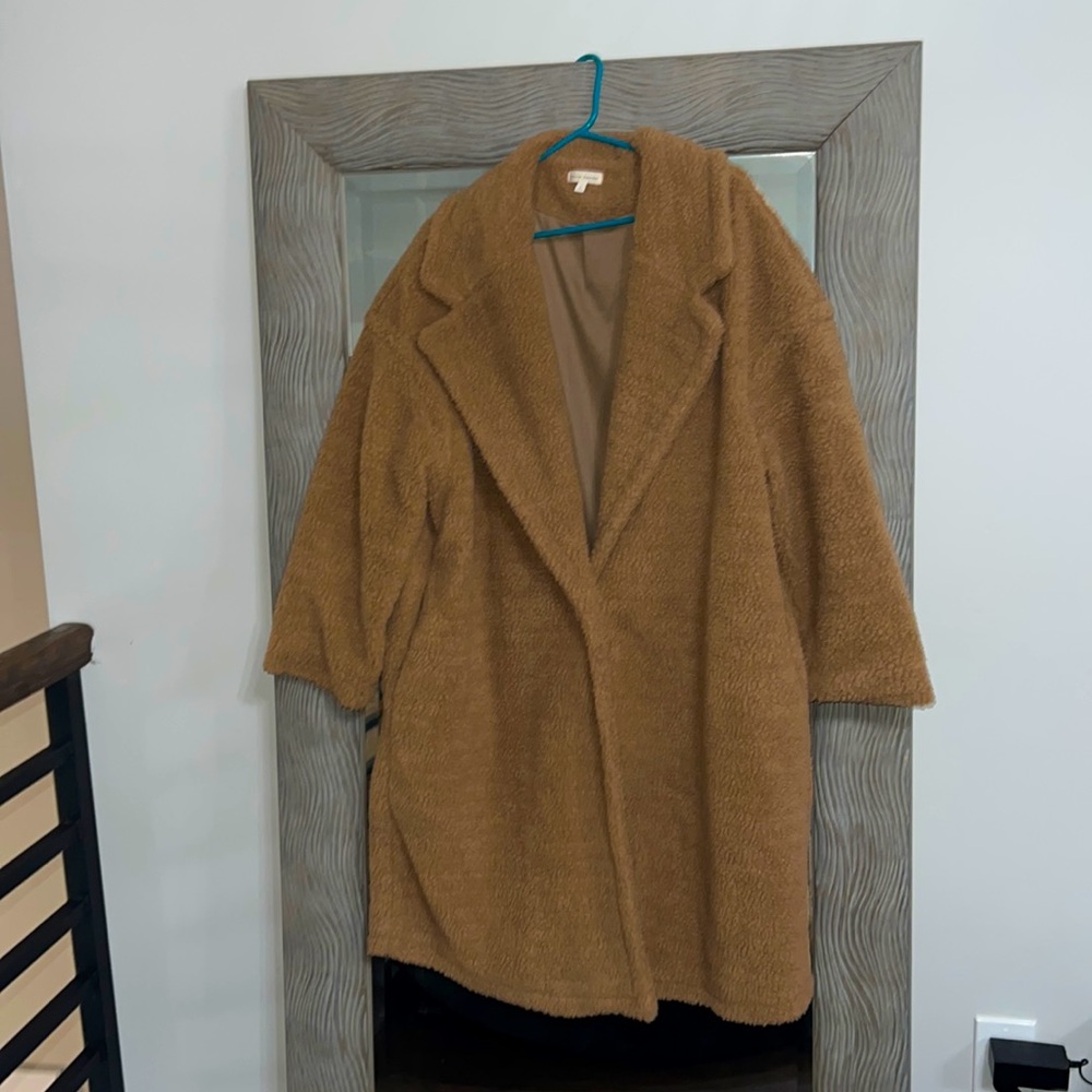 Steve Hender Teddy Coat W button and pockets